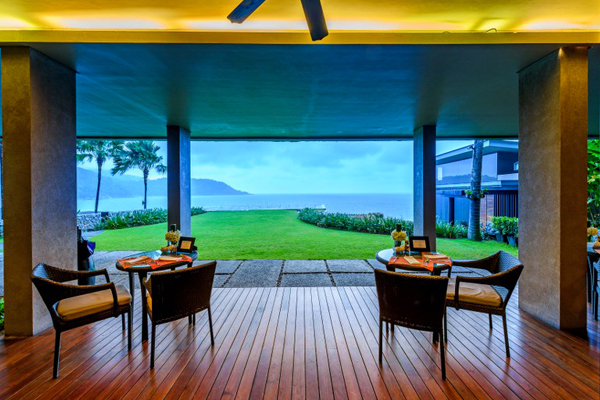 phuket villas living room