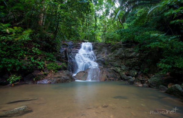 Kathu Waterfall - Phuket.Net