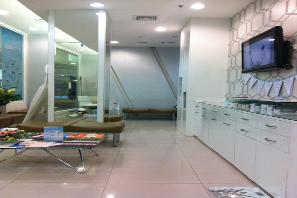 Klinik Ravee Rajdhevee Clinic Phuket - Phuket.Net