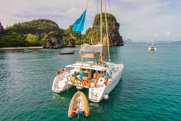 phuket yacht charter companies