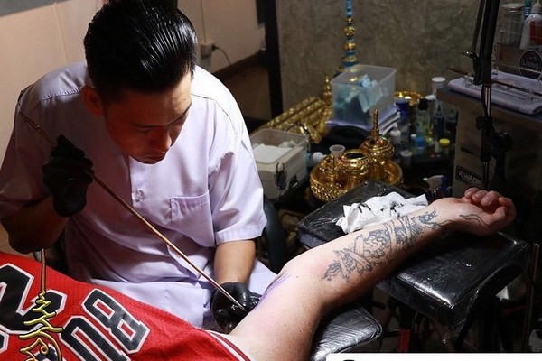 Episode 2: Tattoo Artist || Phuket After Dark - YouTube