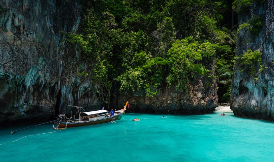 Phuket Full Day Speed Boat Tour Phi Phi and Bamboo Island