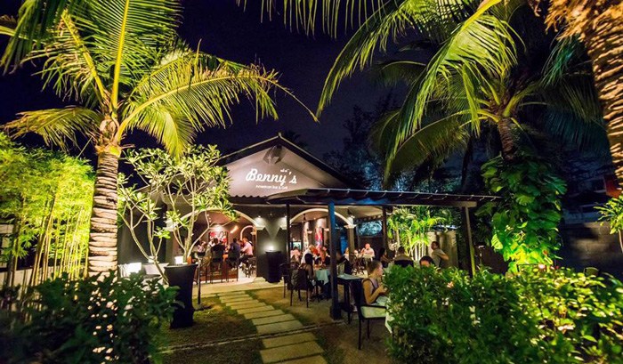 10 Most Charming Garden Cafes & Restaurants in Phuket – Phuket.Net