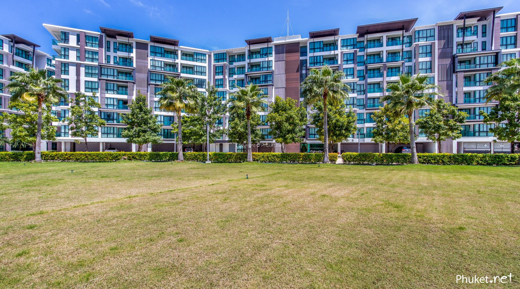 Modern Lake View Condo at Terminal Residences 1 bed/1 bath Phuket