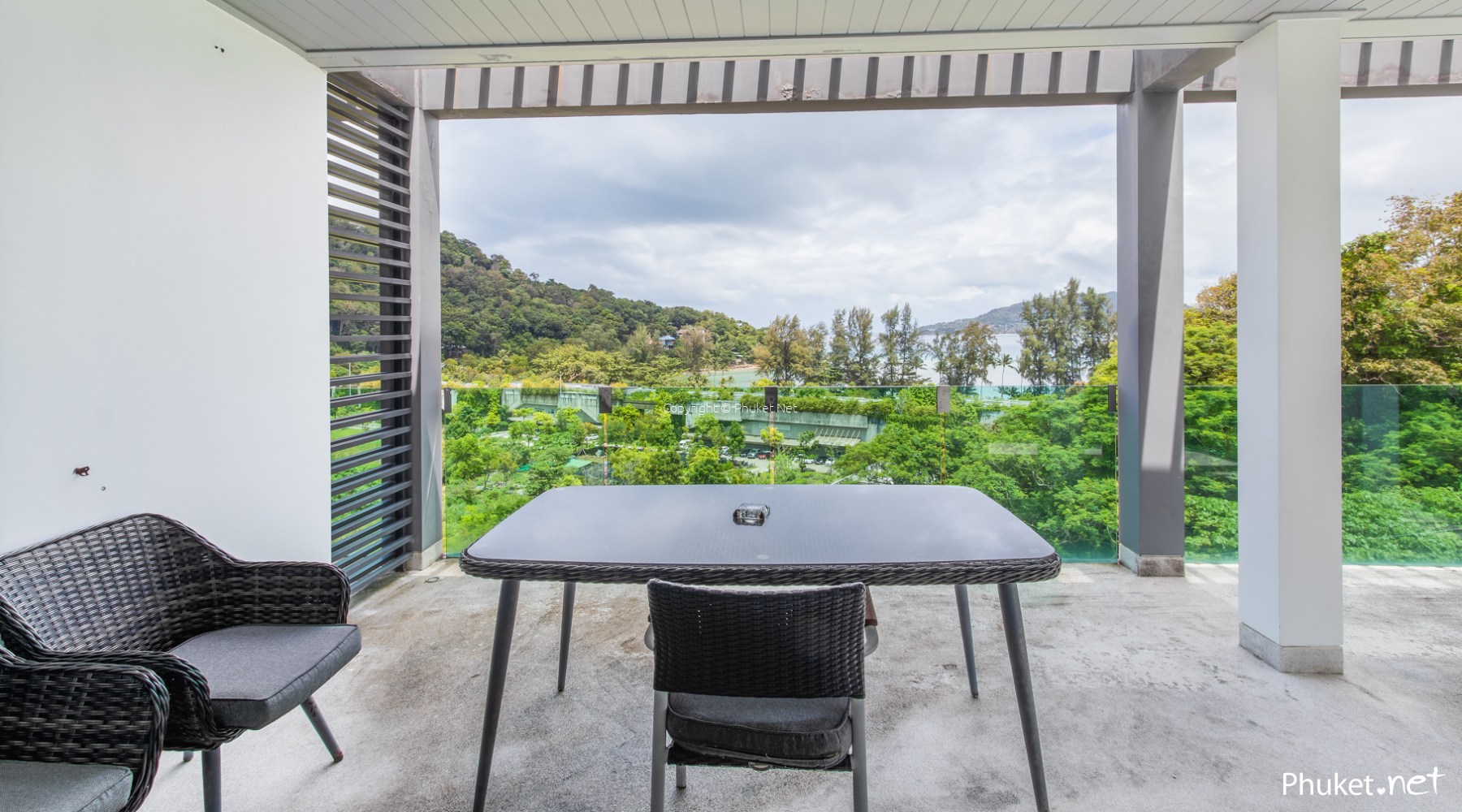 Penthouse at Absolute Twin Sands Patong 1 bed/1 bath Phuket Real