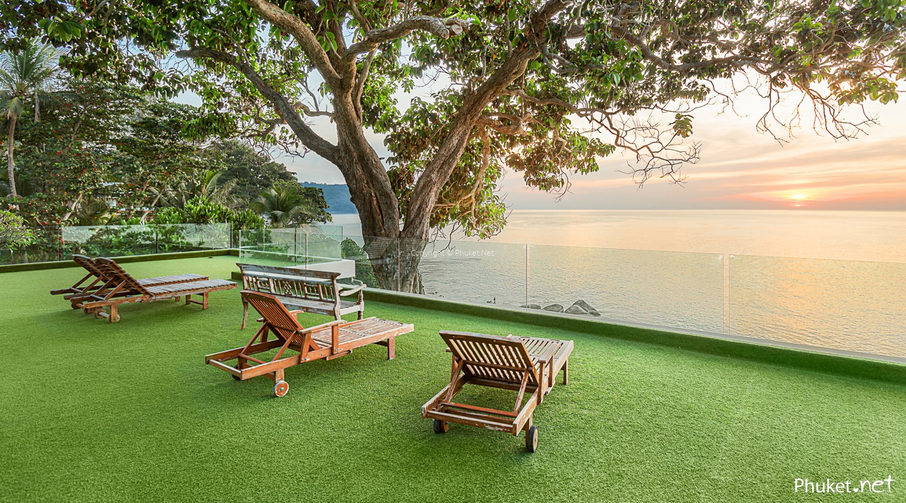 Impressive Oceanfront Villa at Baan Kata Estate 5 beds/7 baths