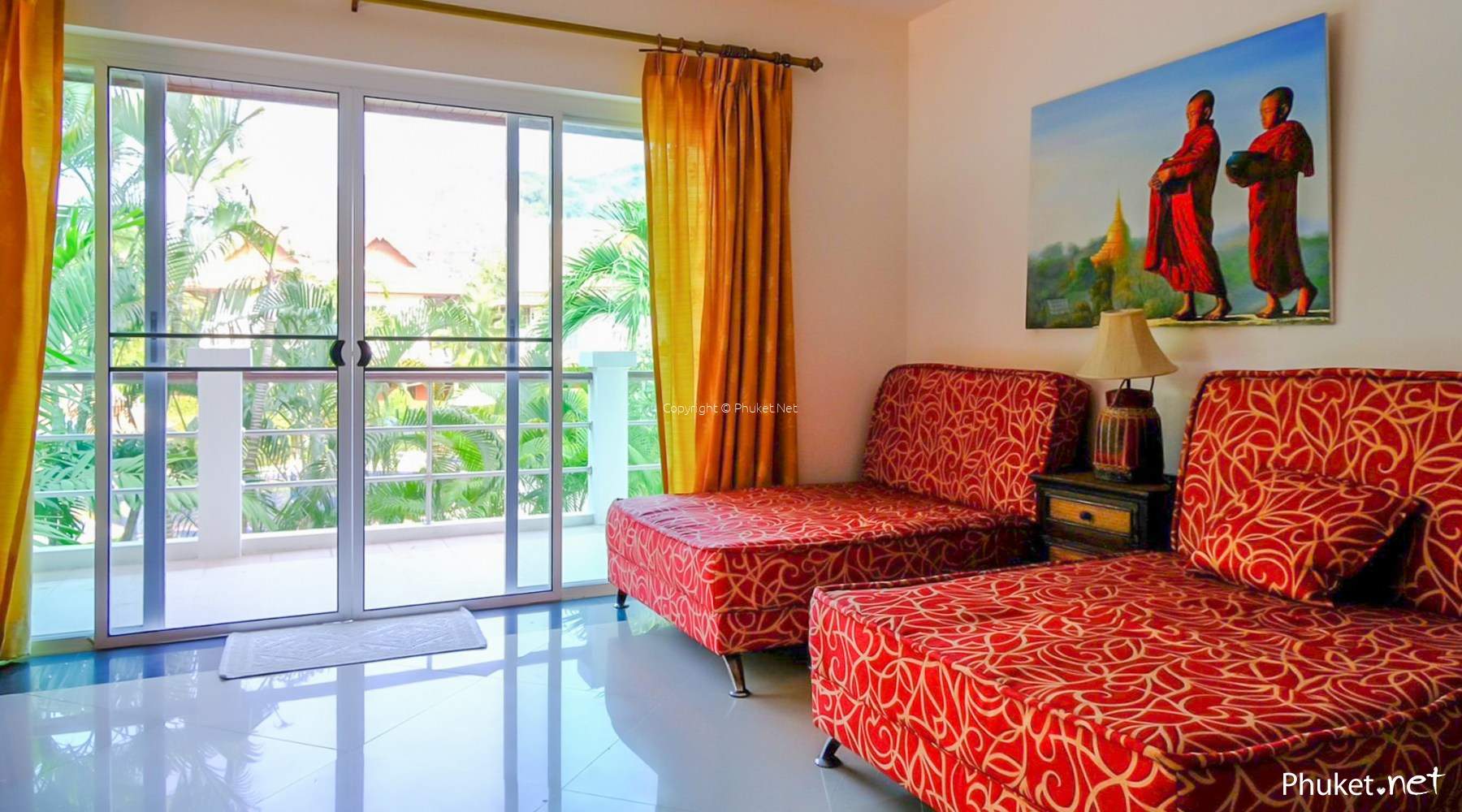 Comfortable Thai House in Samakee Village Nai Harn 3 beds/2 baths