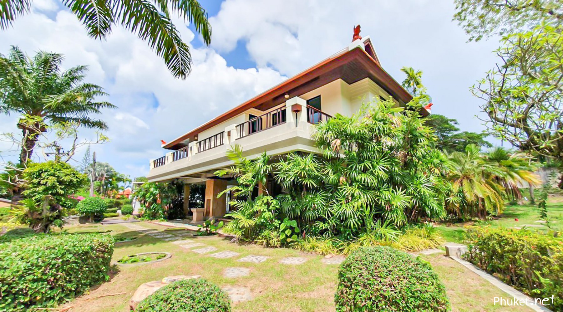 Nai Harn Baan Bua Phuket Villas For Sale