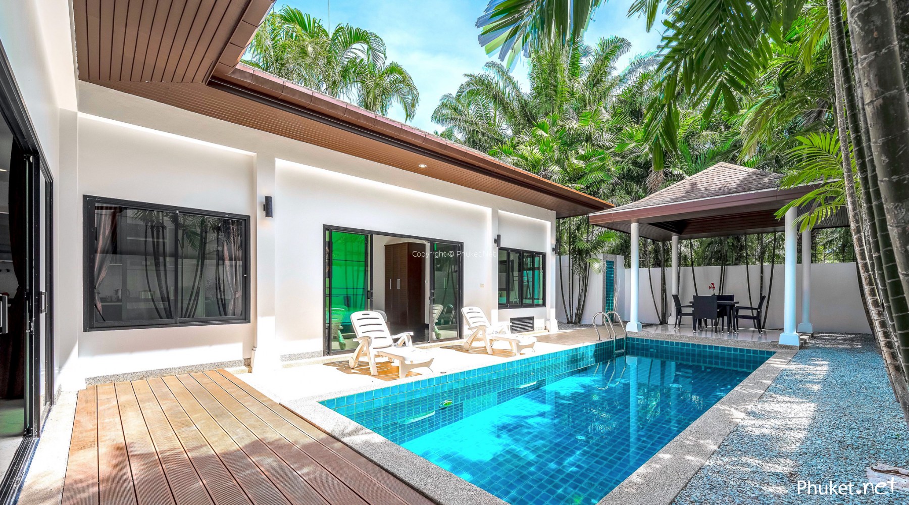 拉威海滩附近的泰式巴厘岛风格泳池别墅- 2 卧/2 浴- Phuket.Net  提供了解普吉和普吉房产市场的人士的独立专业意见和支持。帮助您为在普吉居住做出正确选择。 | 5989