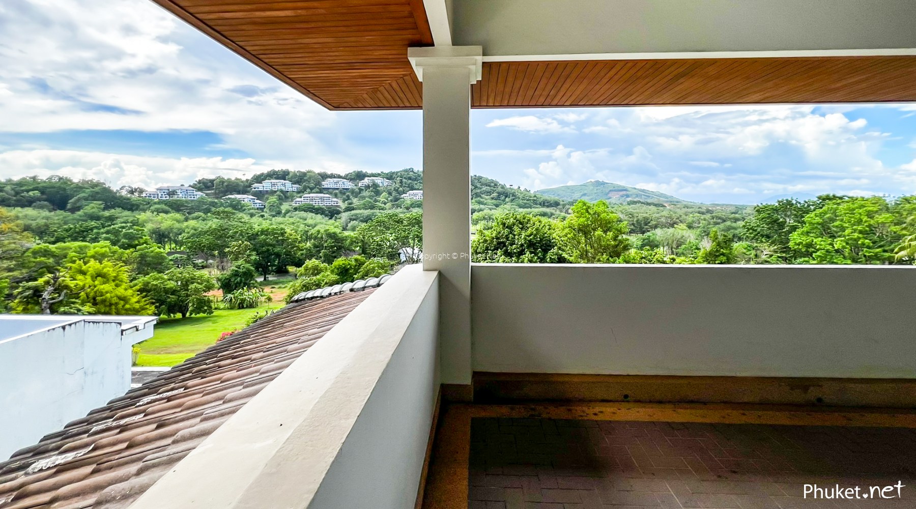 Foreign Freehold Penthouse in Golf Course Phuket - 4 beds/4 baths ...