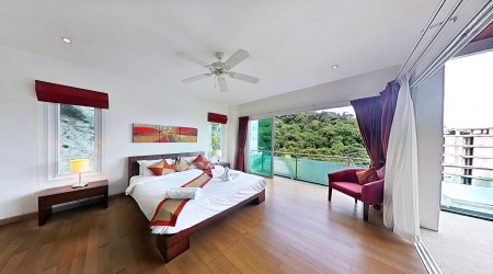 Foreign Freehold Condo in Kamala