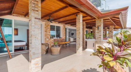 Spacious Freehold Condo near Surin Beach