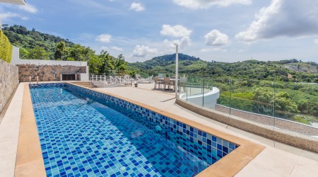 Magnificent Bay View Pool Villa in Chalong