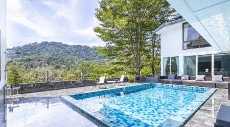 Hillside Apartment Building with Spacious Plot near BISP
